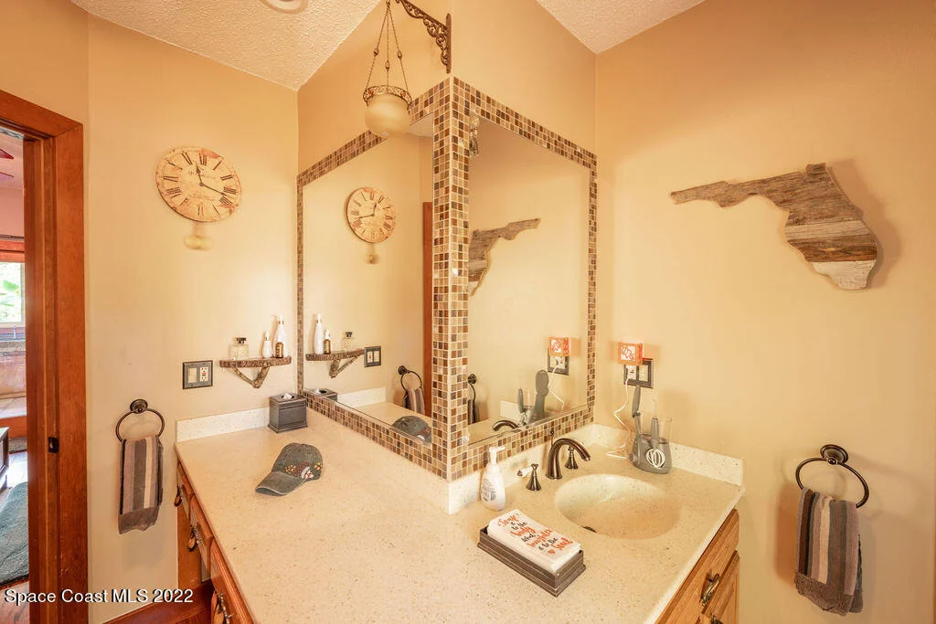 Photo of 3206 Buckingham Lane