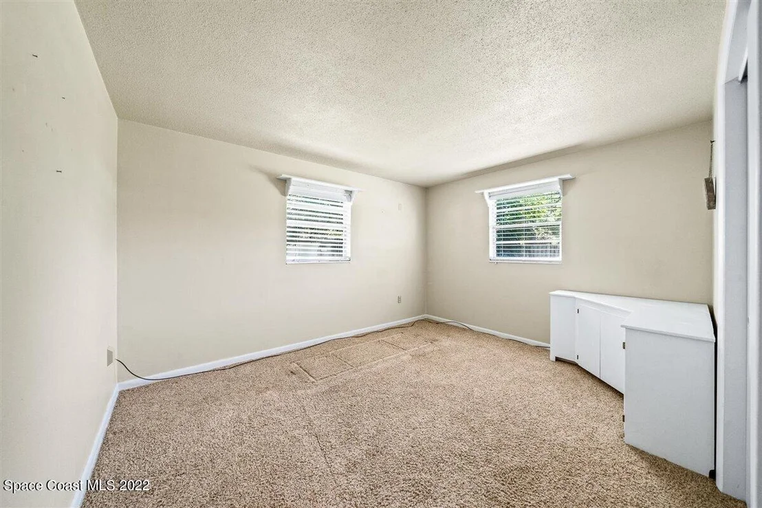 Photo of 211 Mohawk Way