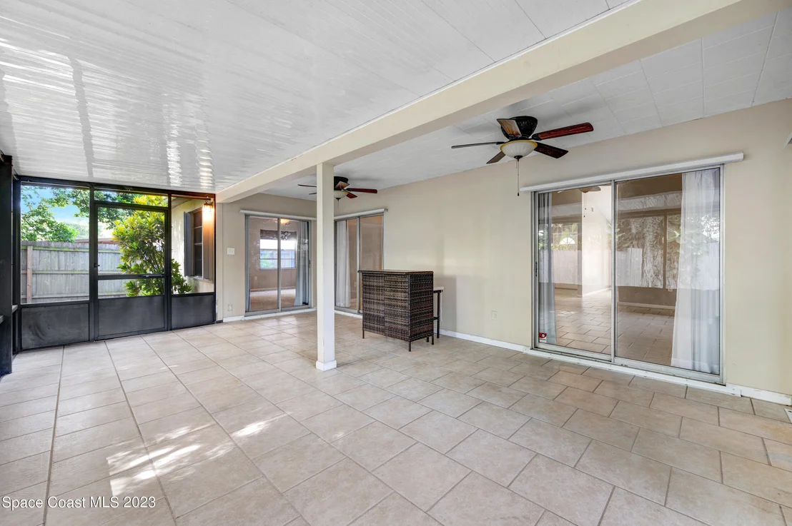 Photo of 810 Pine Valley Court