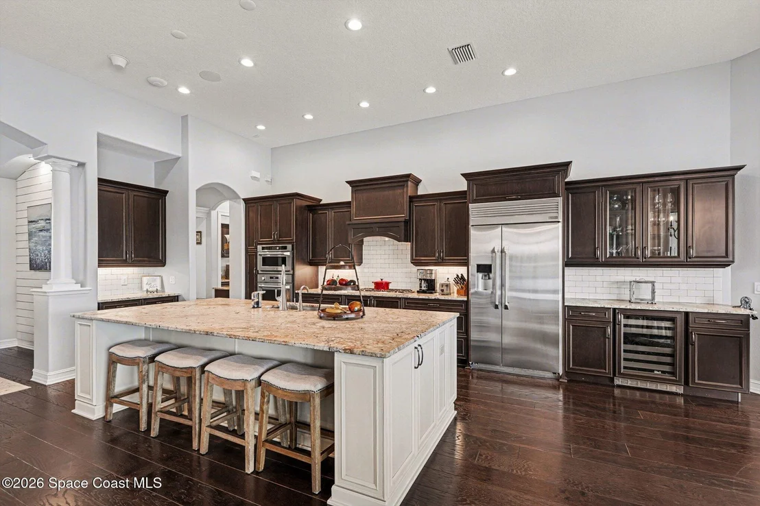 Photo of 2882 Emeldi Lane