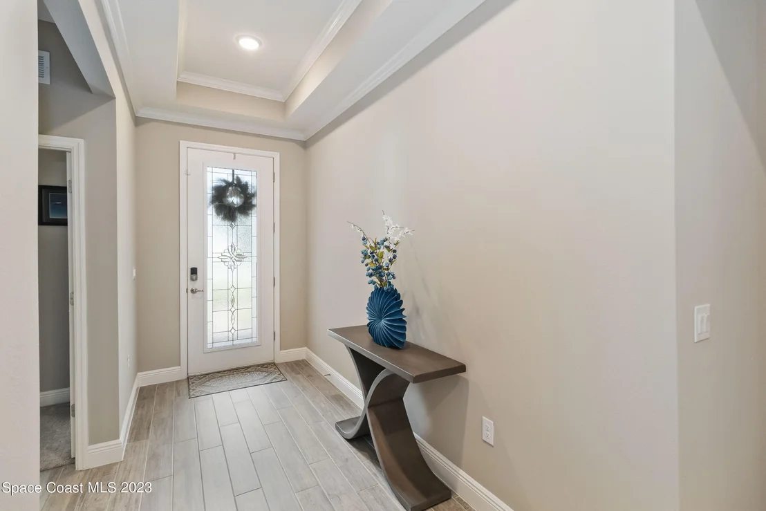 Photo of 2173 Windbrook Drive