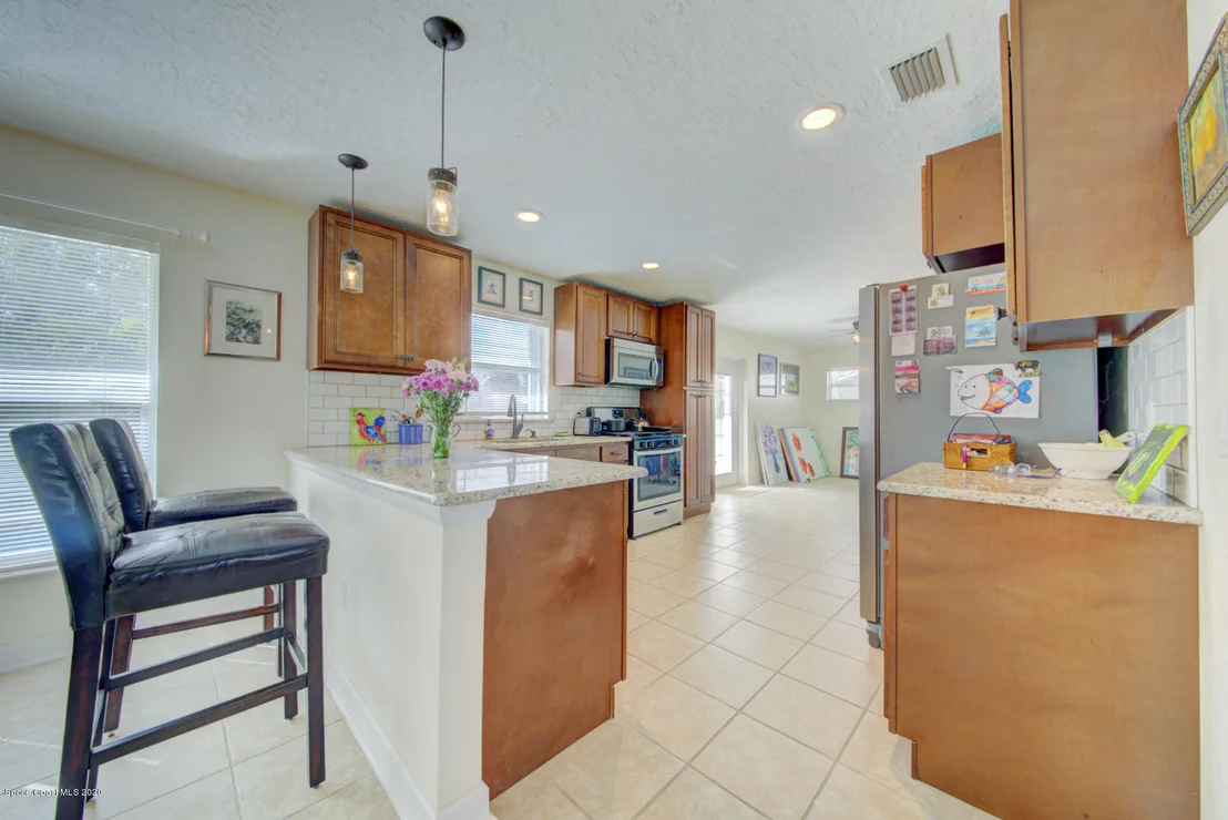 Photo of 907 Jefferson Road