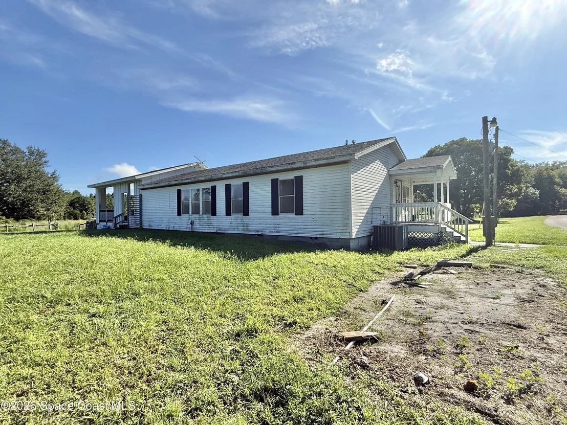 Photo of 572 N Pine Street