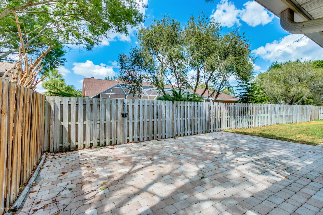 Photo of 902 Whisperpine Drive
