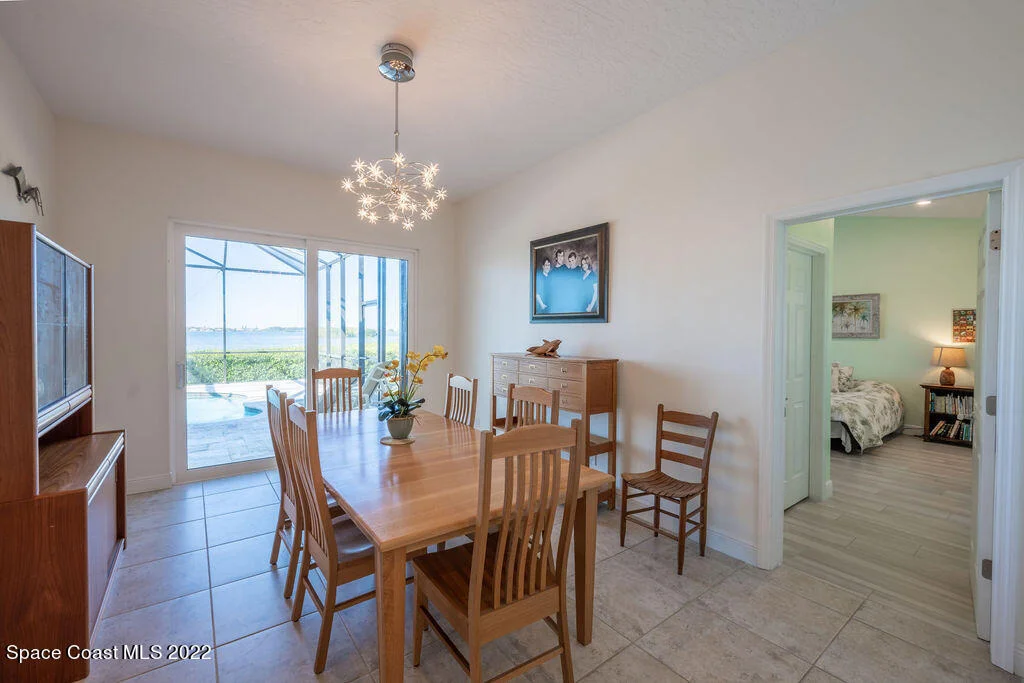 Photo of 460 Lanternback Island Drive
