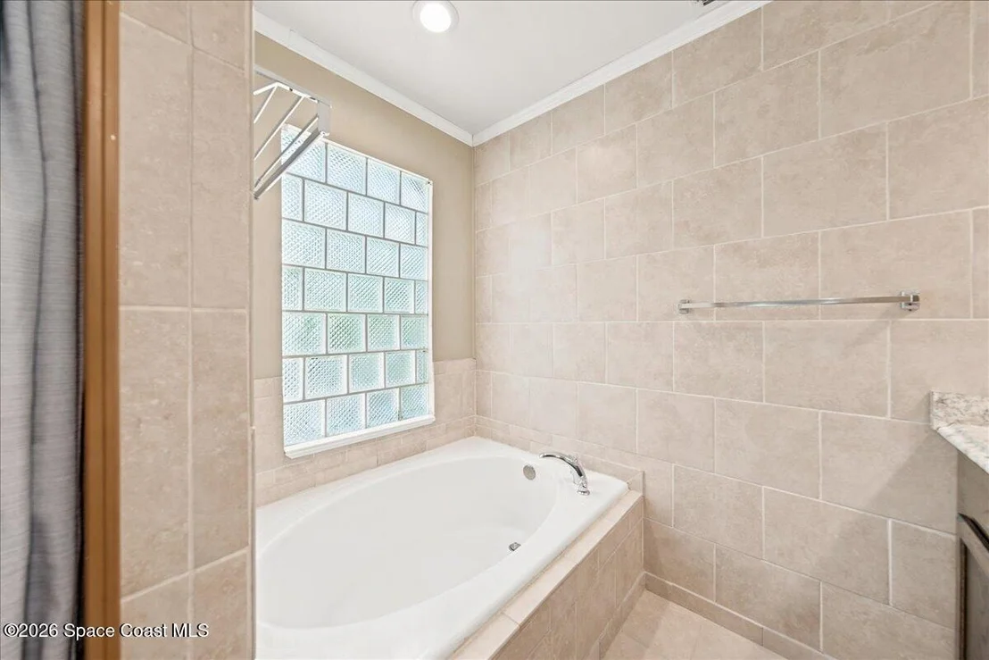 Photo of 813 Emerald Way
