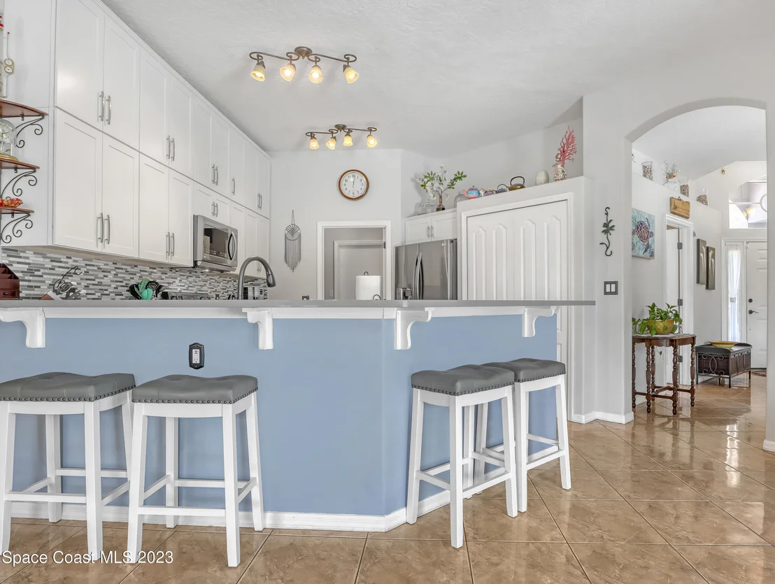 Photo of 5145 Palm Drive