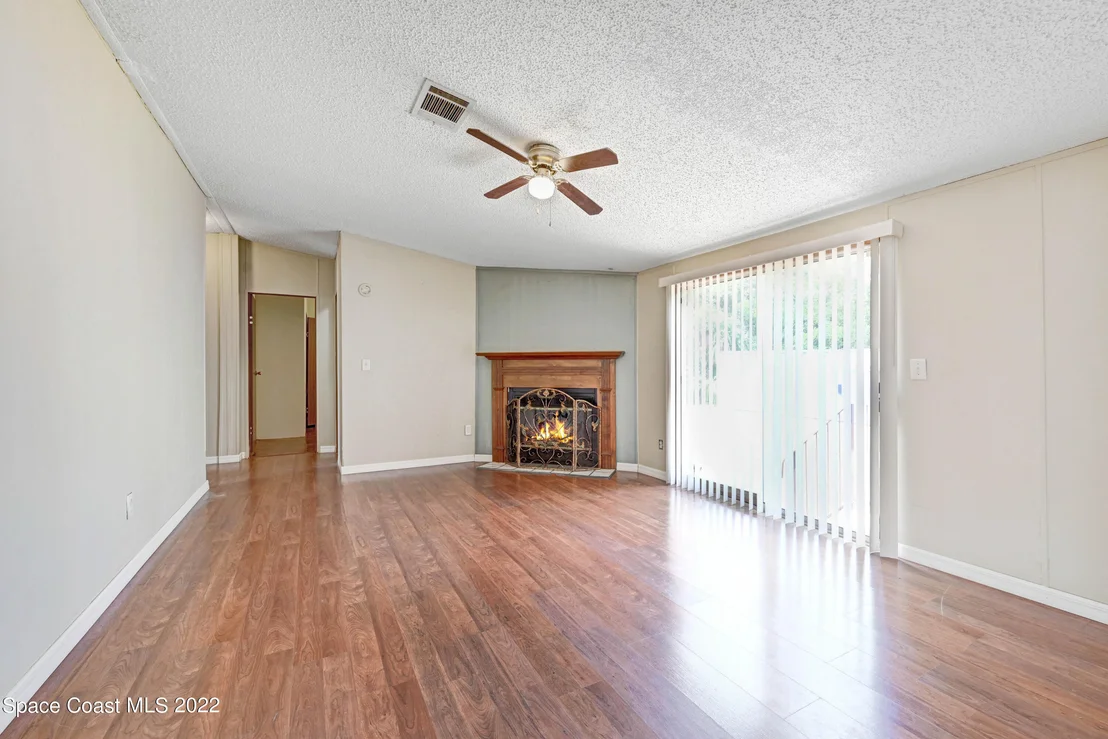 Photo of 560 Camp Road