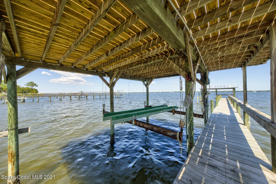 Photo of 2006 N Indian River Drive
