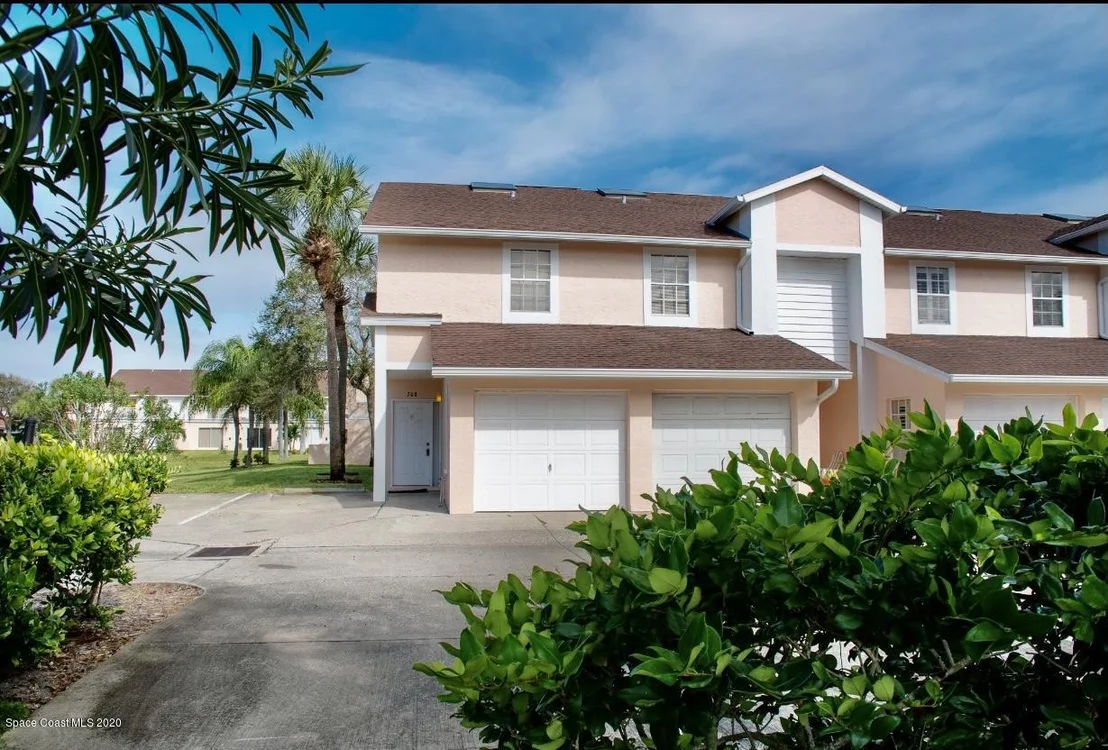 Photo of Unit 708 at 175 Escambia Lane