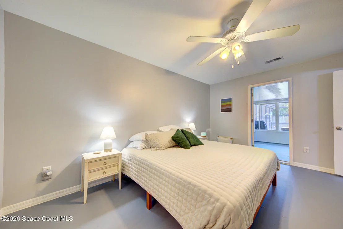 Photo of 6520 Adrian Street