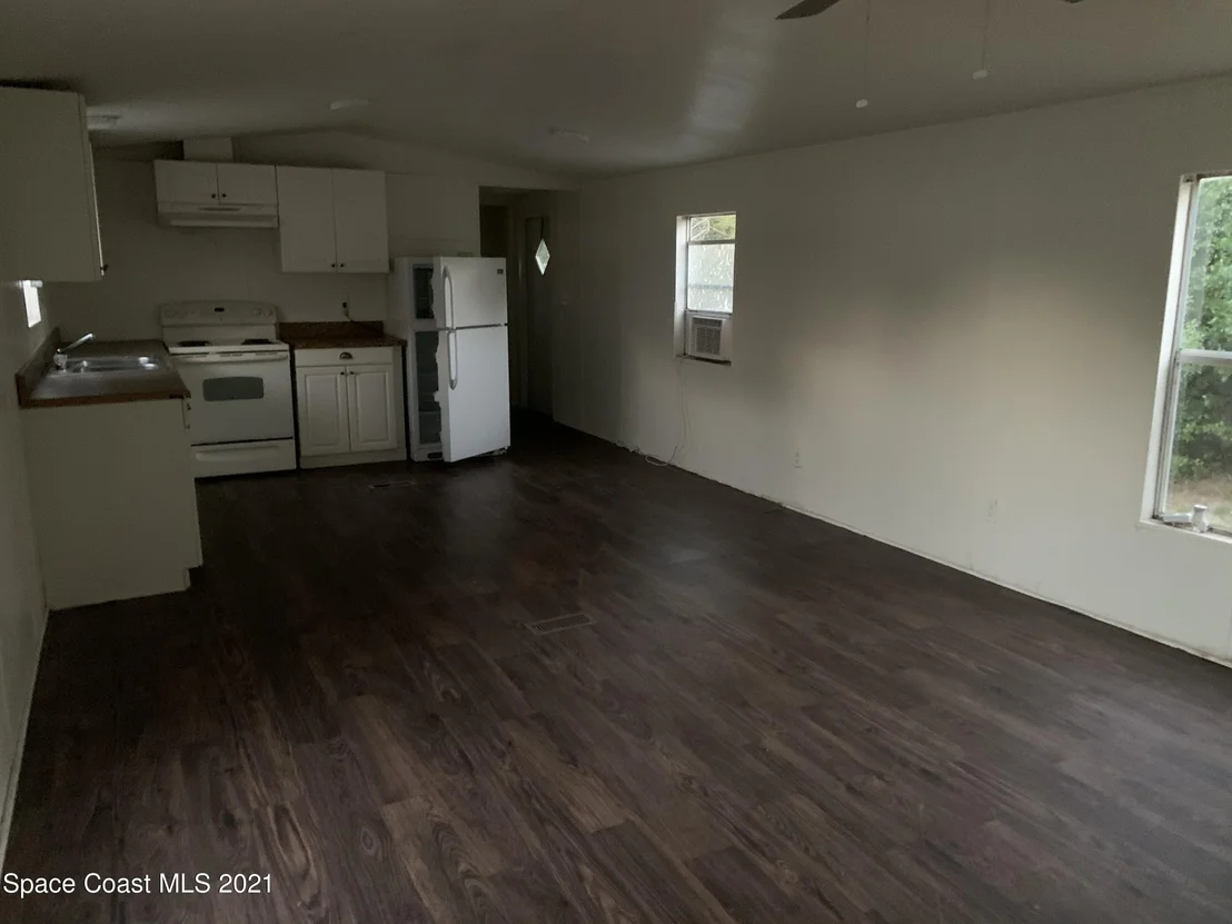 Photo of 322 Booth Street