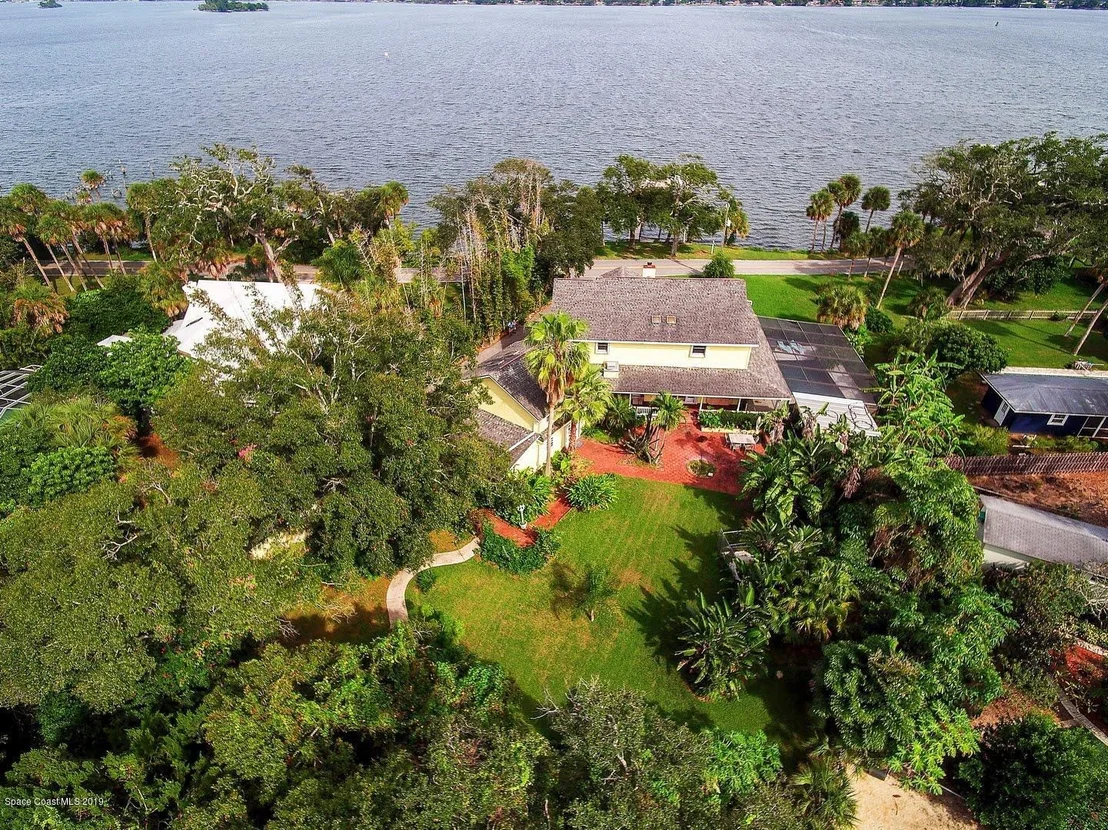 Photo of 1511 Rockledge Drive