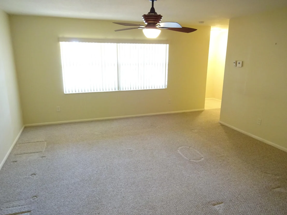 Photo of 954 Kings Post Road