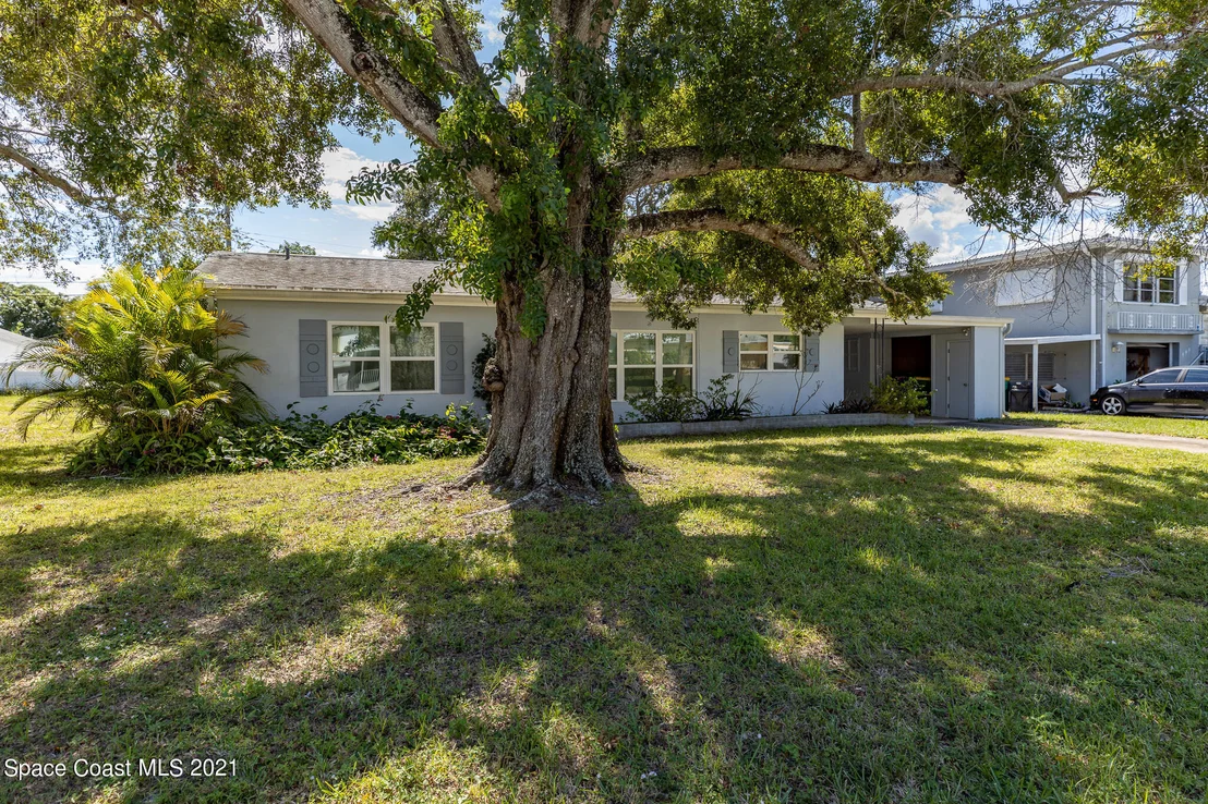 Photo of 401 Bunker Street