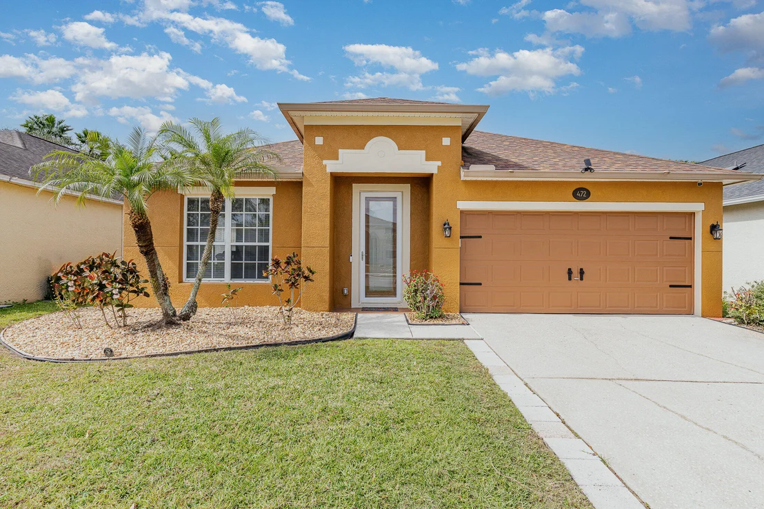 Photo of 472 Cressa Circle