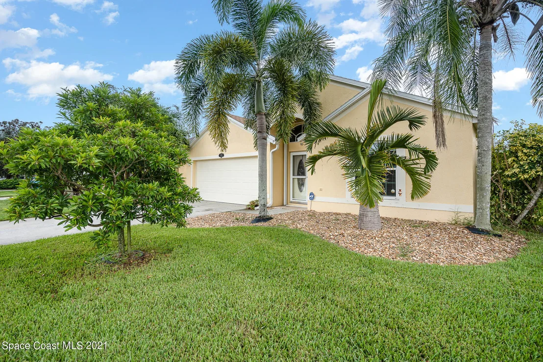 Photo of 1105 Sedgewood Circle
