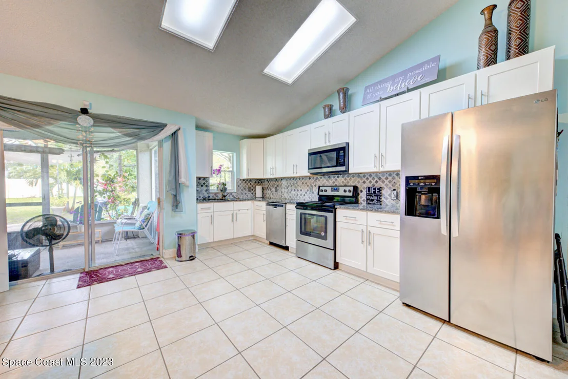 Photo of 3384 Meadowridge Drive