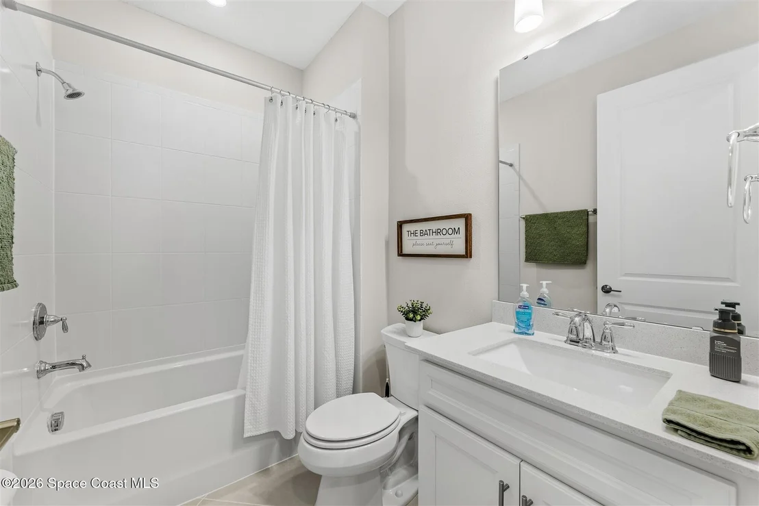 Photo of 3582 Coastline Lane