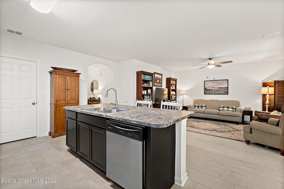 Photo of 2685 Falcon Lane