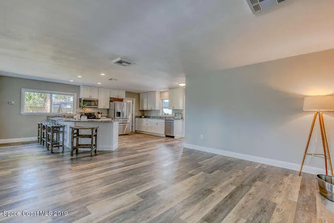 Photo of 26 Azalea Drive NE