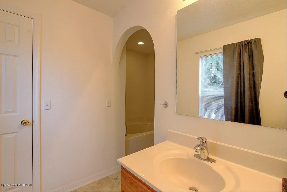 Photo of 2335 Canopy Drive