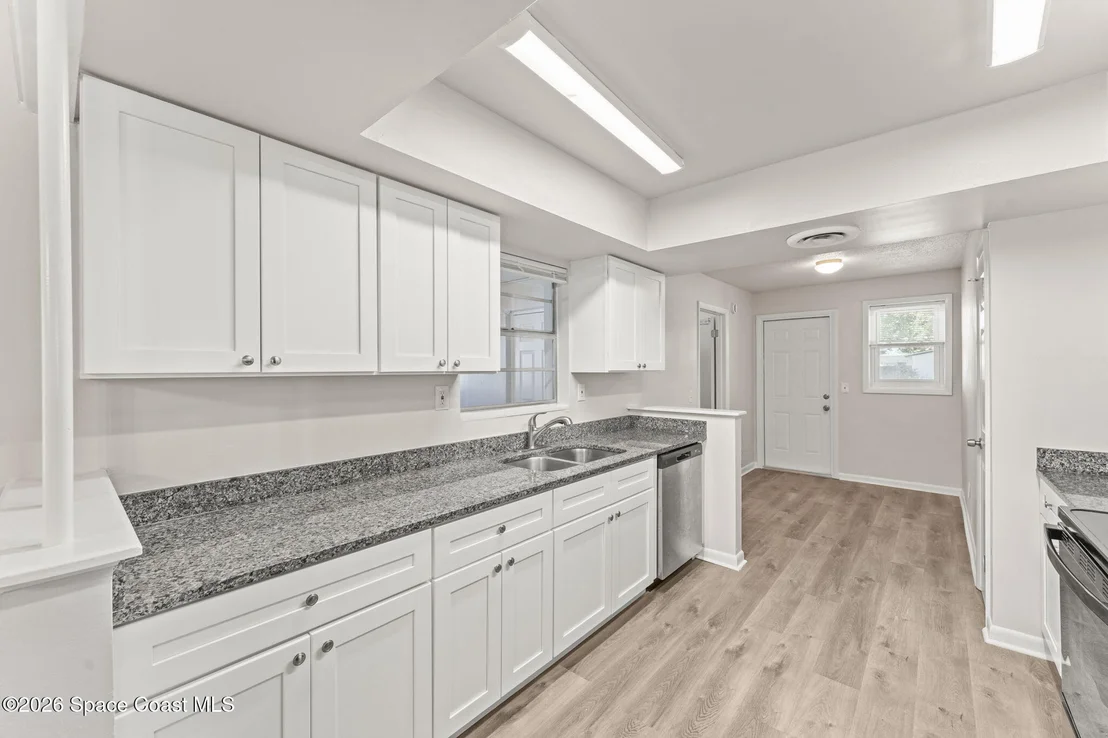 Photo of 676 Ixora Drive
