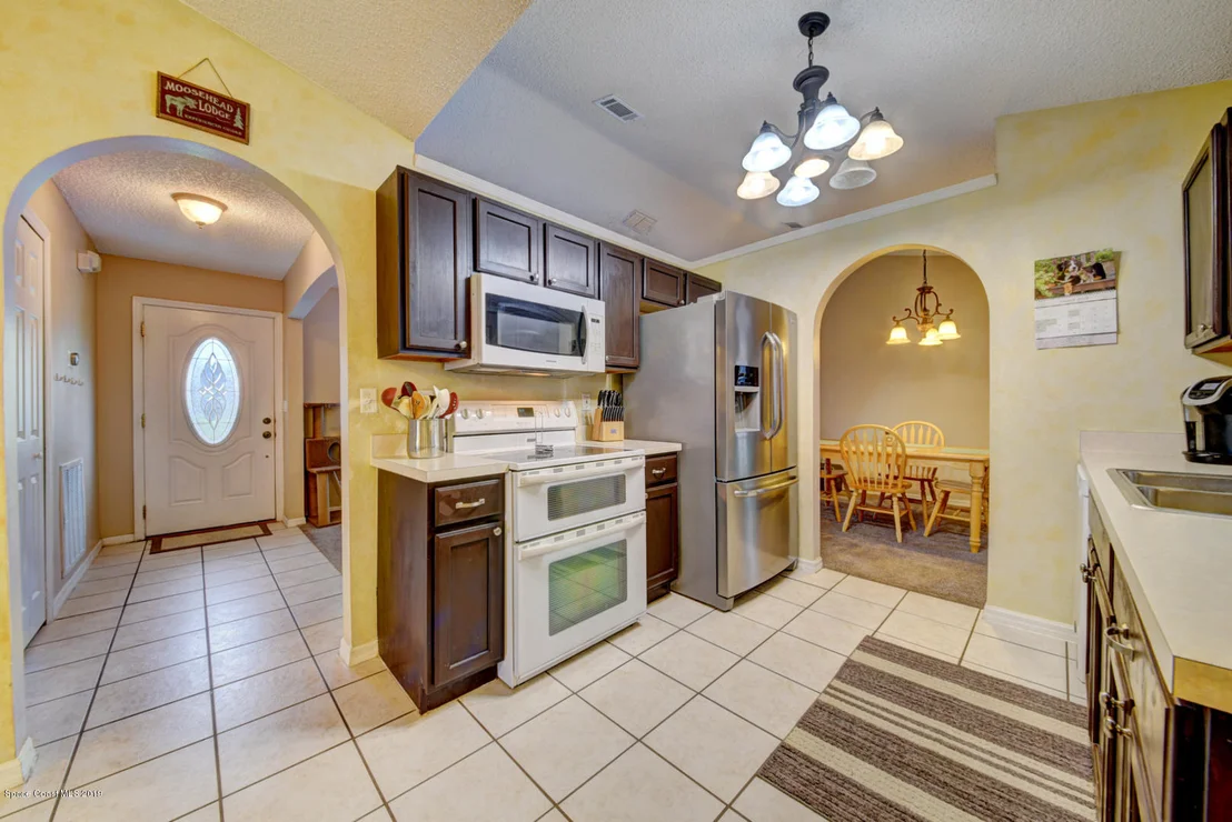 Photo of 6272 Bamboo Avenue