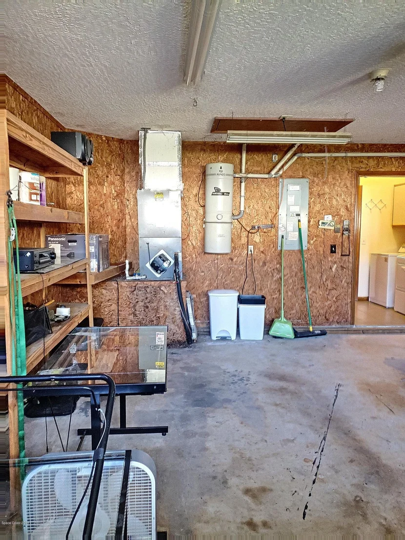 Photo of 1699 Palm Ridge Road
