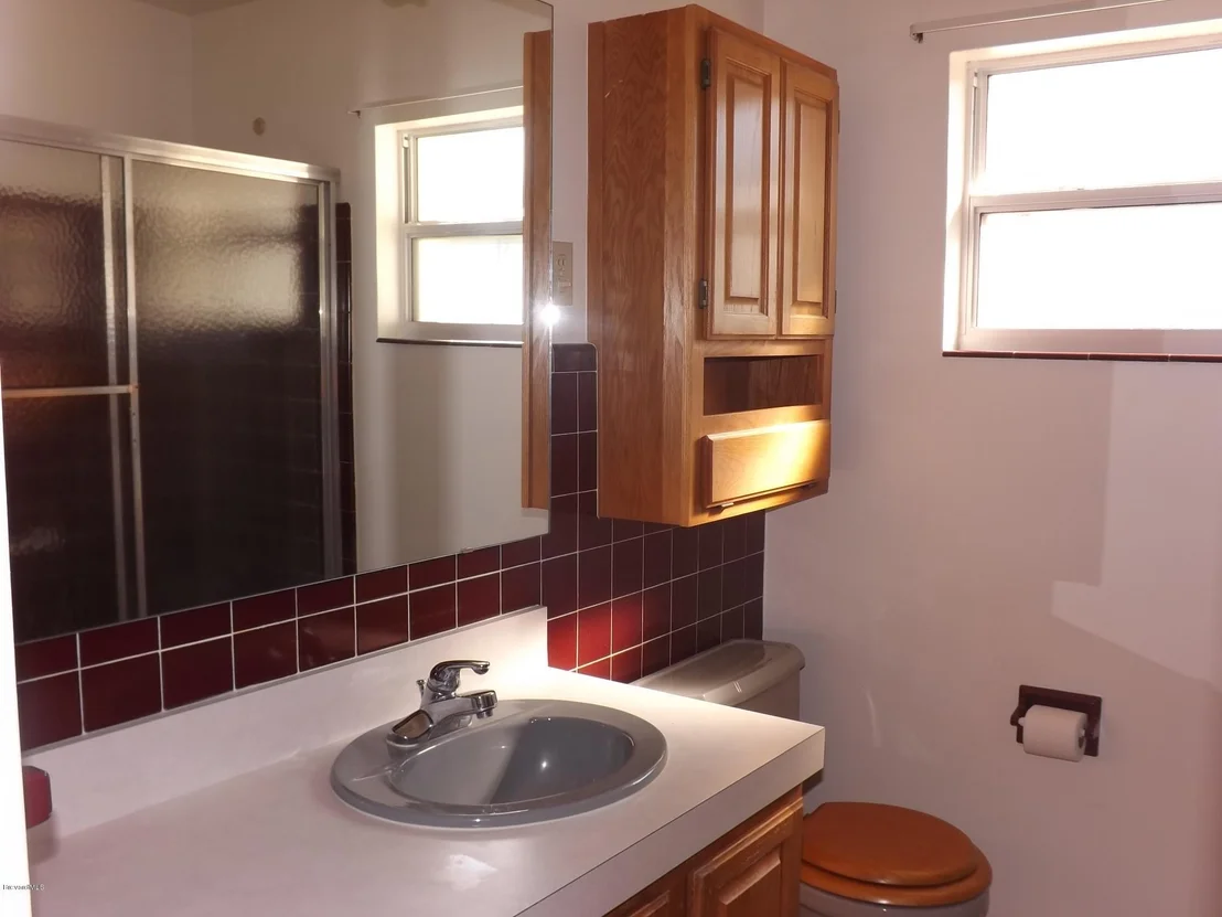 Photo of 130 Harris Boulevard