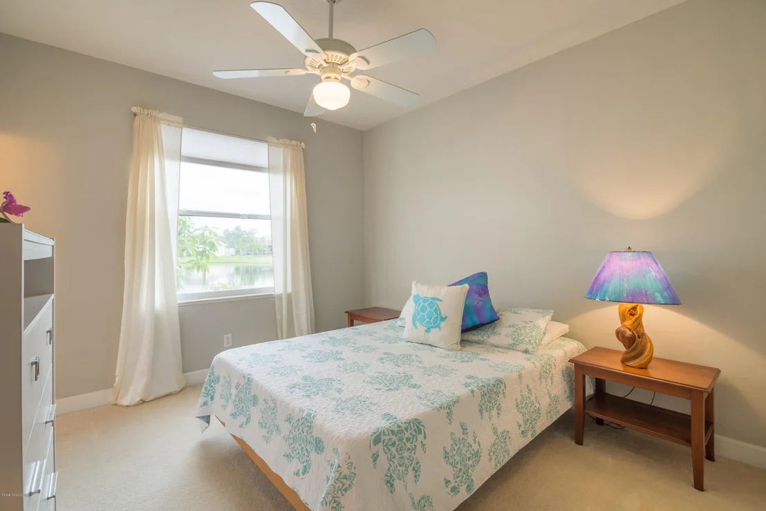 Photo of 910 Starling Way