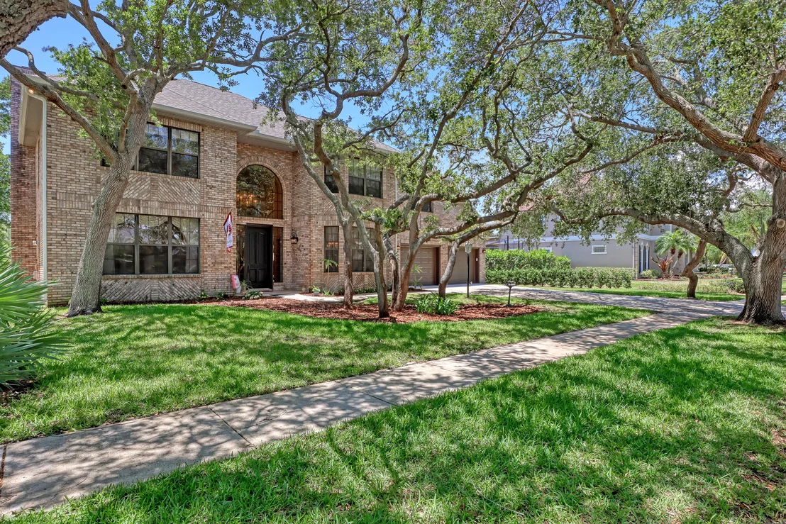 Photo of 561 Nightingale Drive