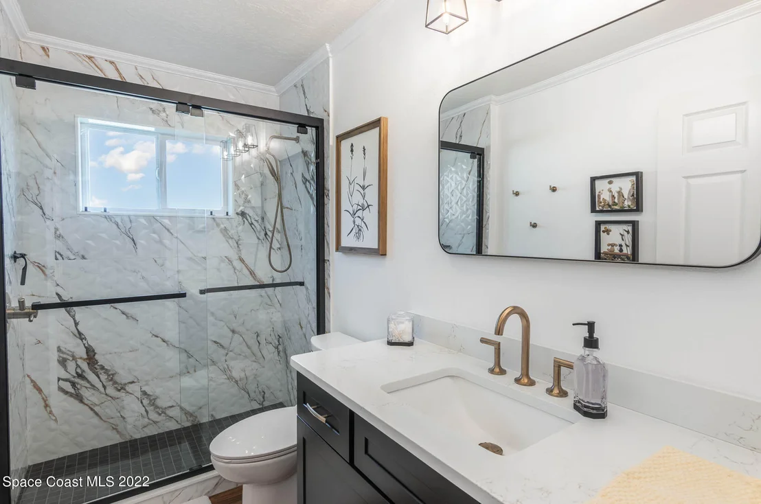 Photo of 1607 Frontier Drive