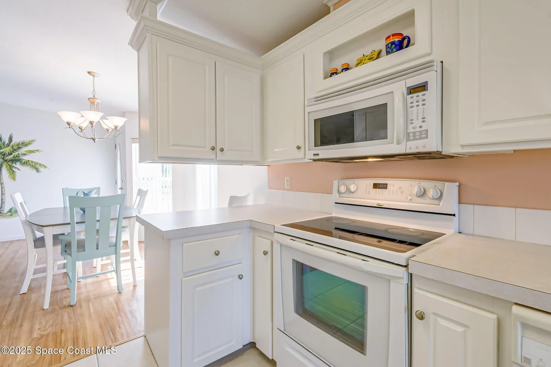 Photo of 634 Outer Drive
