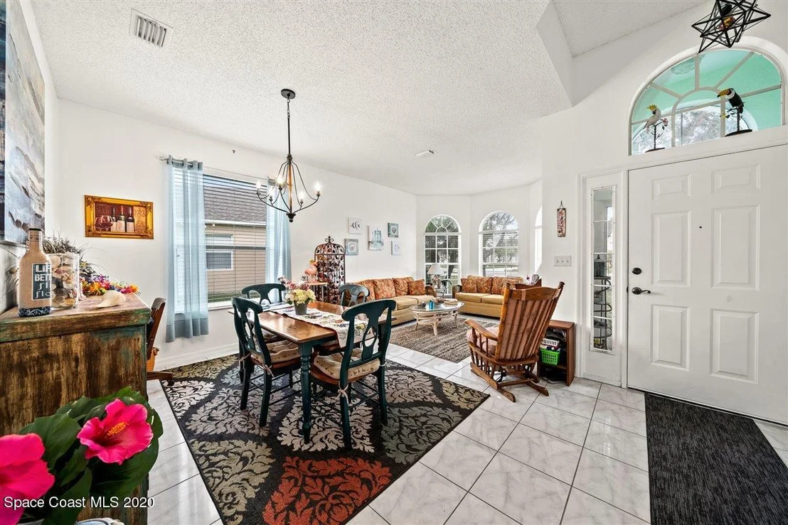 Photo of 2486 Hidden Pine Lane NE