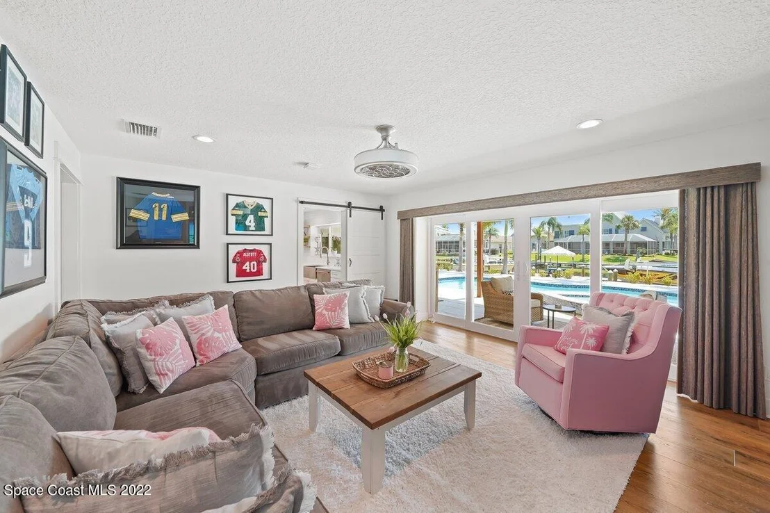 Photo of 811 Loggerhead Island Way