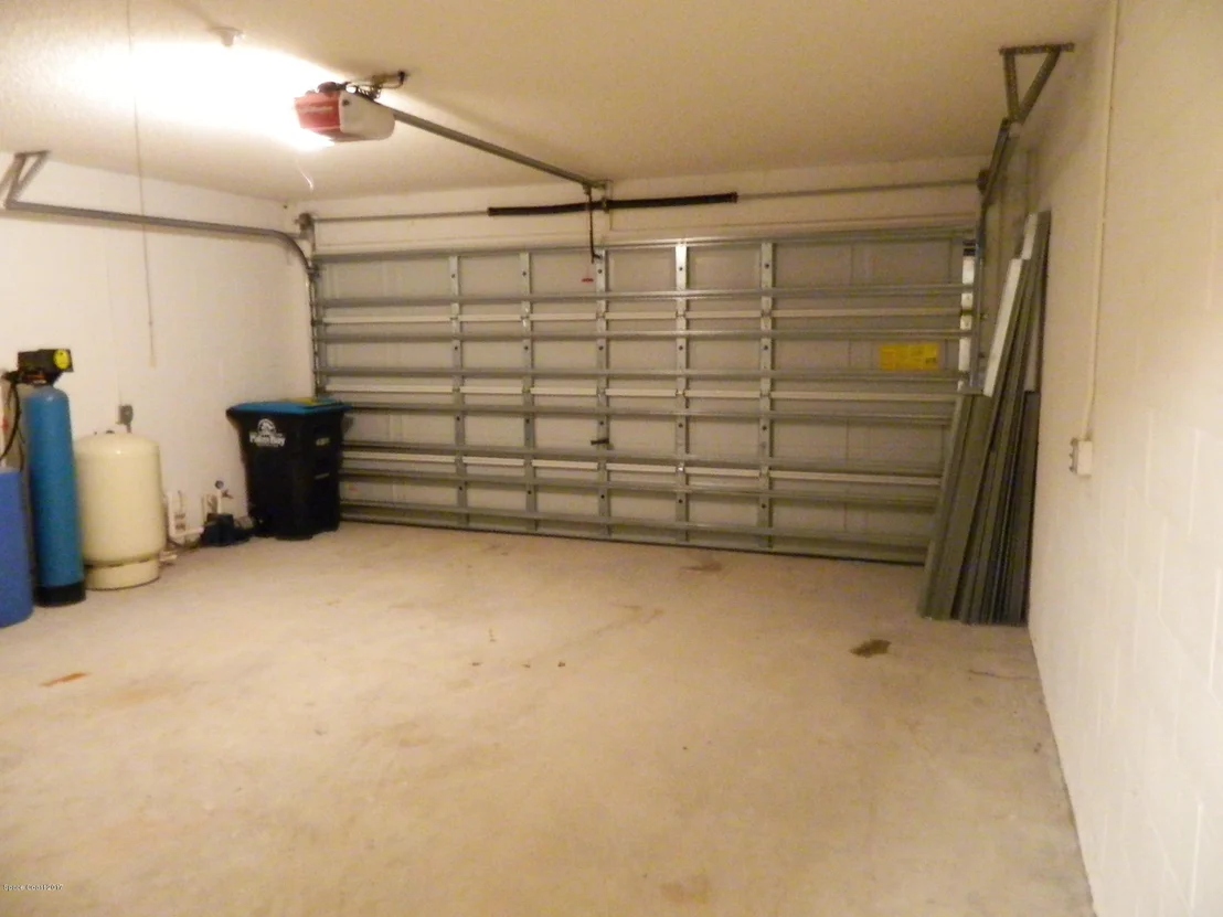 Photo of 3256 Reef Road SE