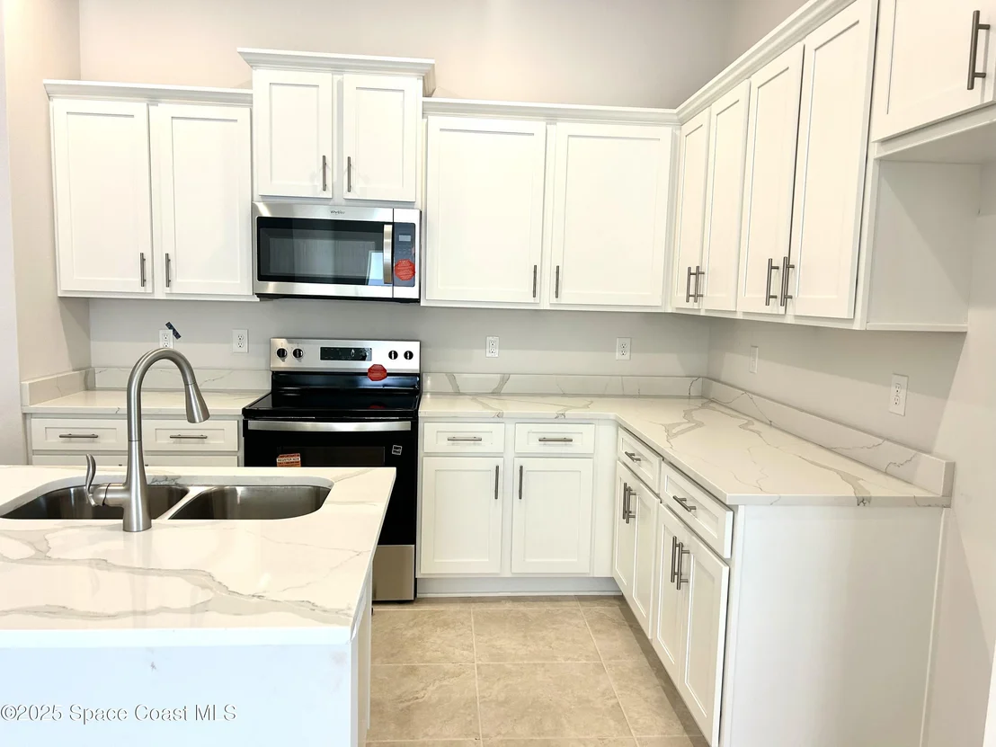 Photo of 1245 Kylar Drive NW