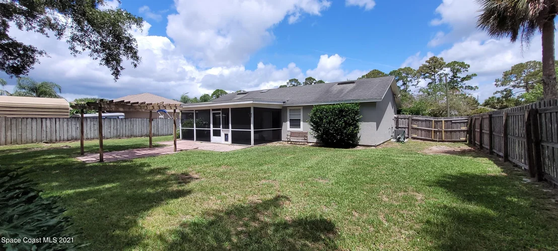 Photo of 5569 Flint Road