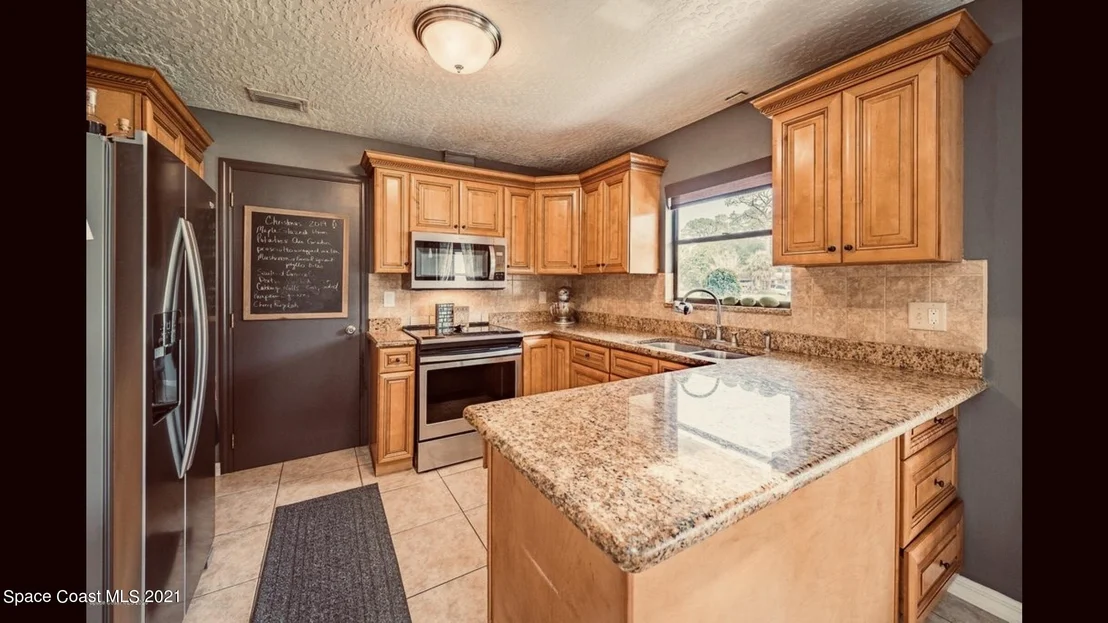 Photo of 134 Oakledge Drive