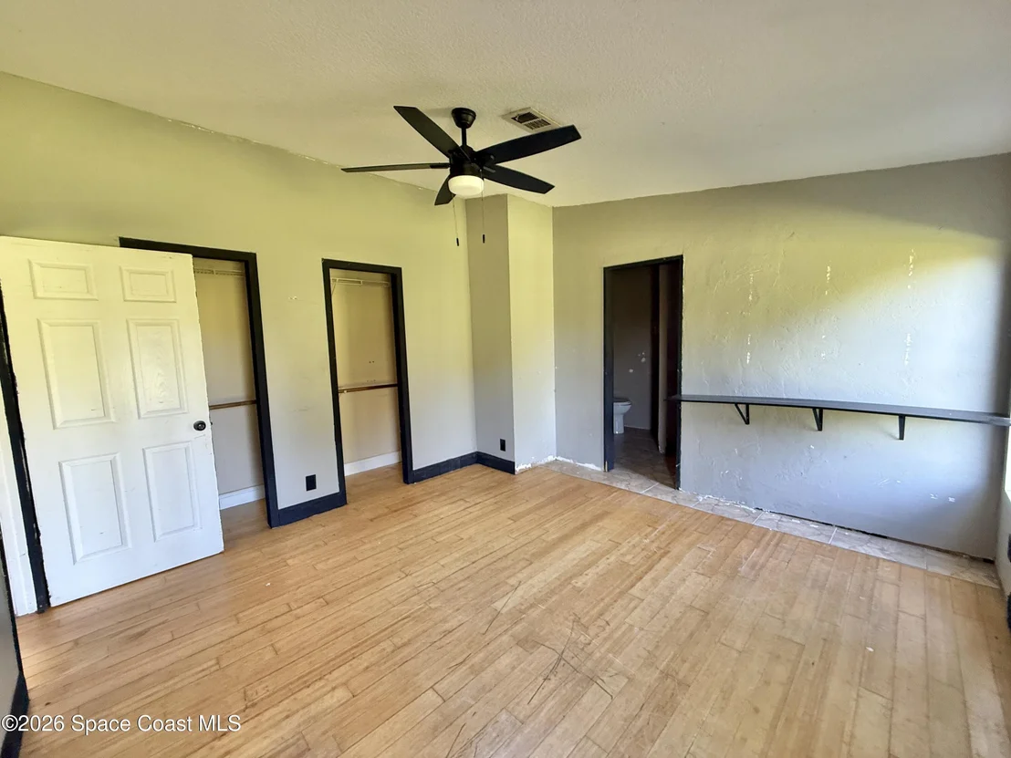 Photo of 572 N Pine Street