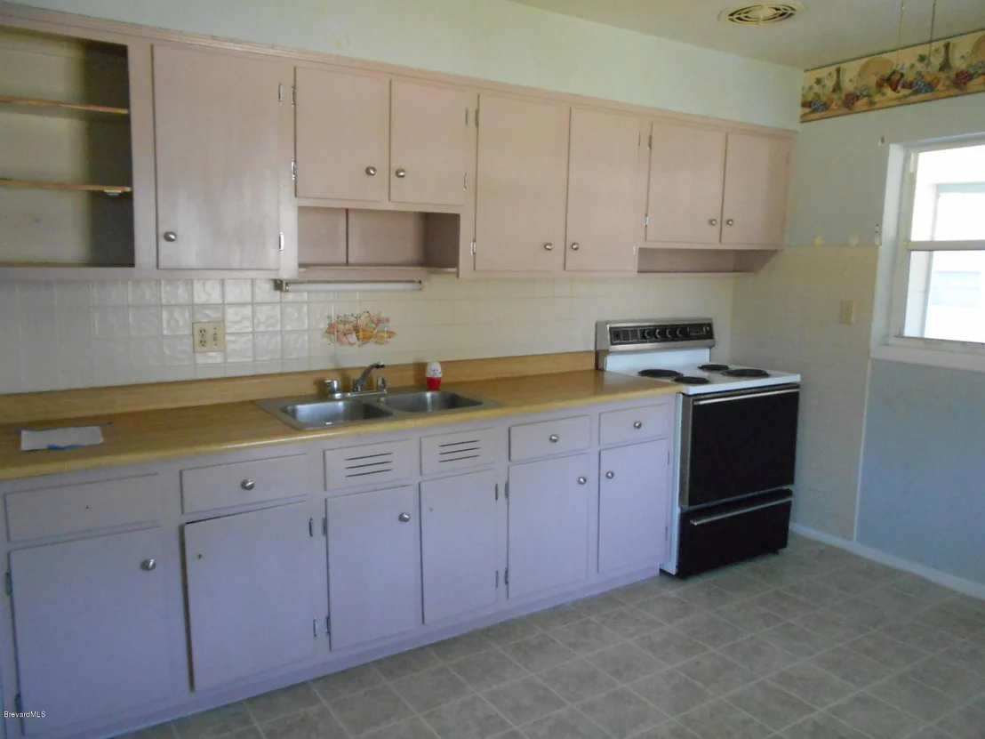 Photo of 644 Wisteria Drive