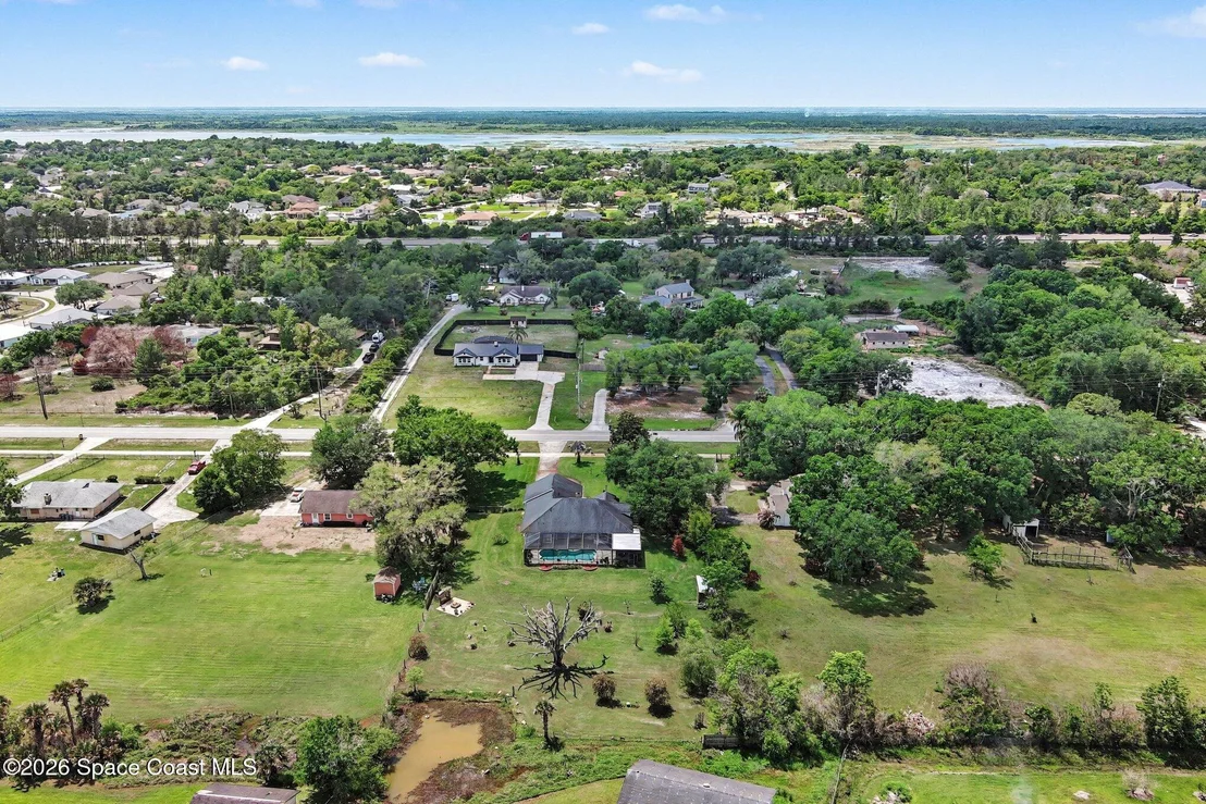 Photo of 1205 War Eagle Boulevard