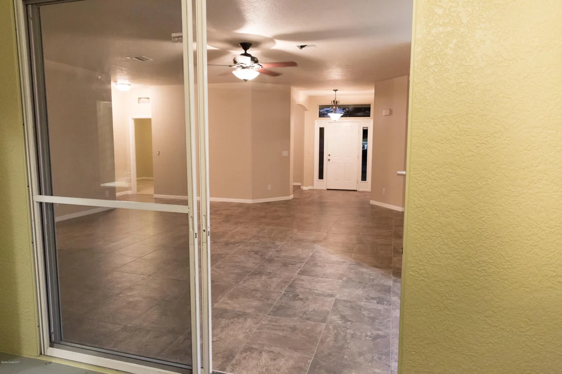 Photo of 1045 Morgan Circle NE