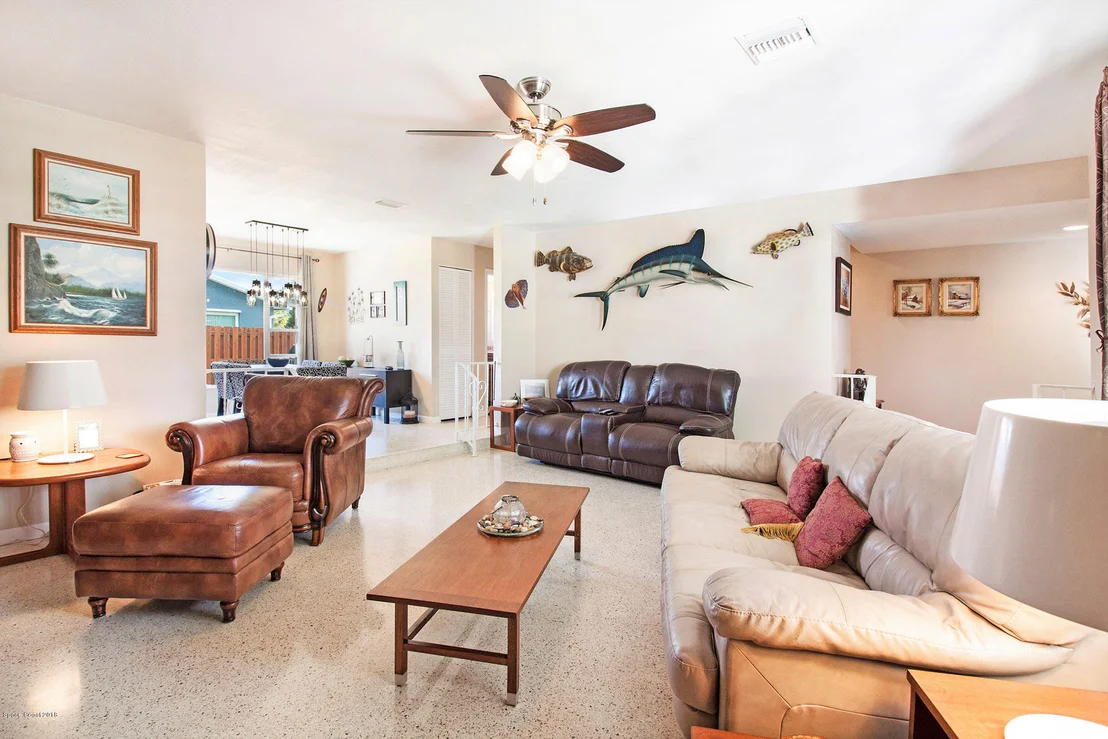 Photo of 894 Hamilton Avenue