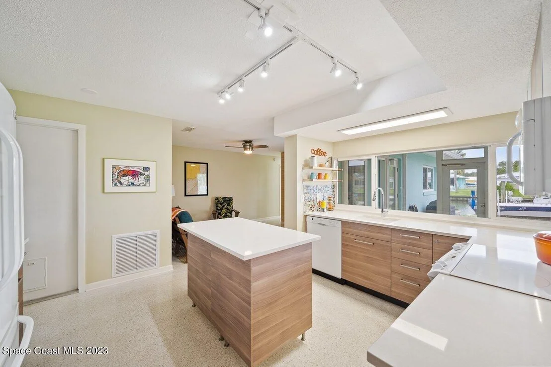 Photo of 151 Esther Drive