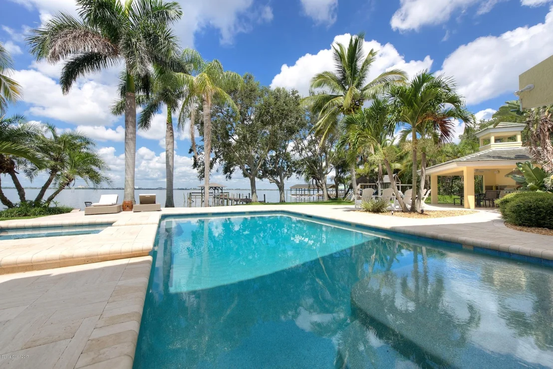 Photo of 1745 Shore View Drive