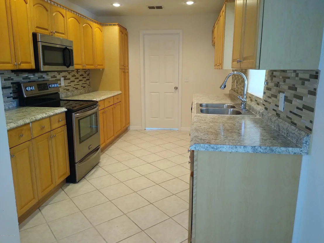 Photo of 612 Xavier Avenue