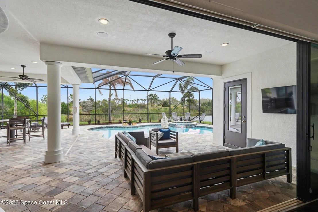 Photo of 2882 Emeldi Lane