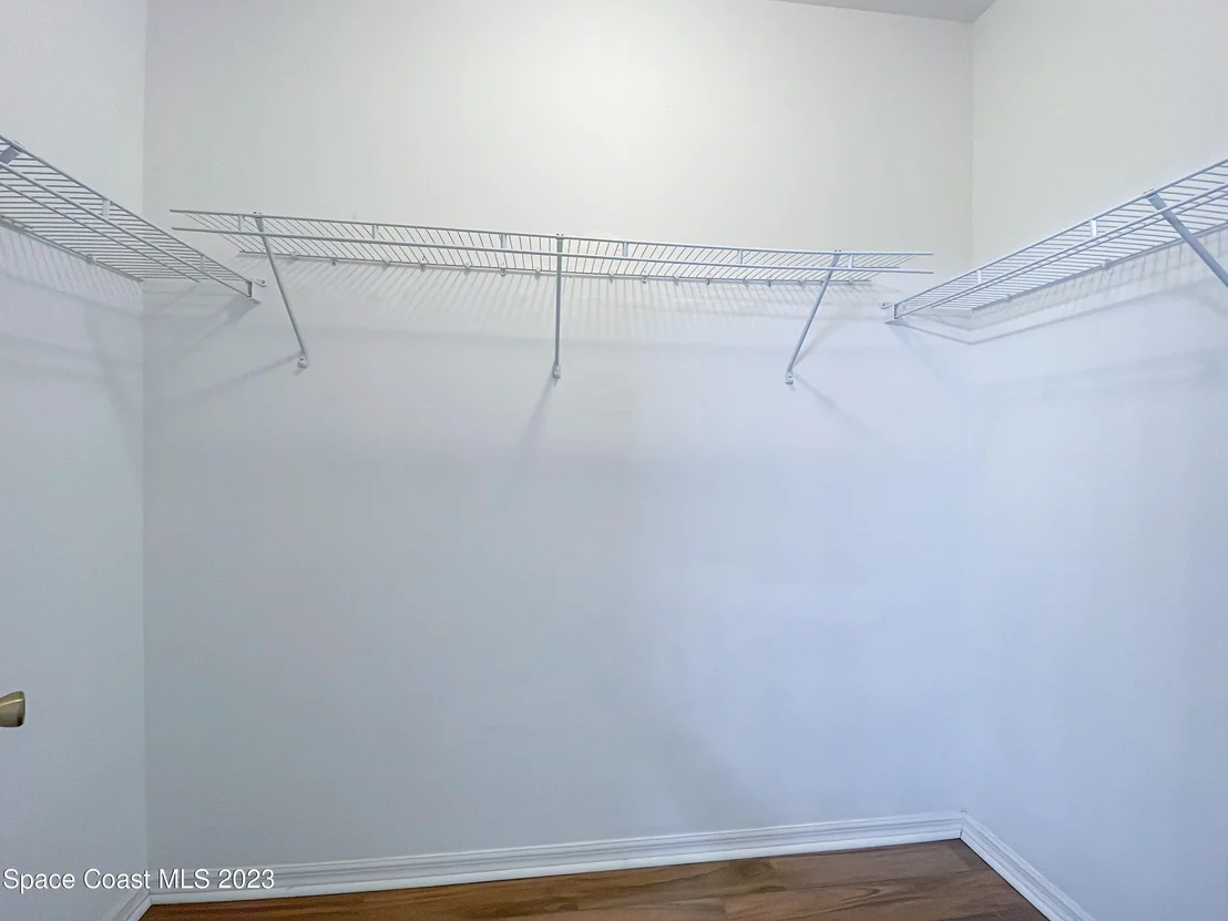 Photo of 978 Riviera Point Drive